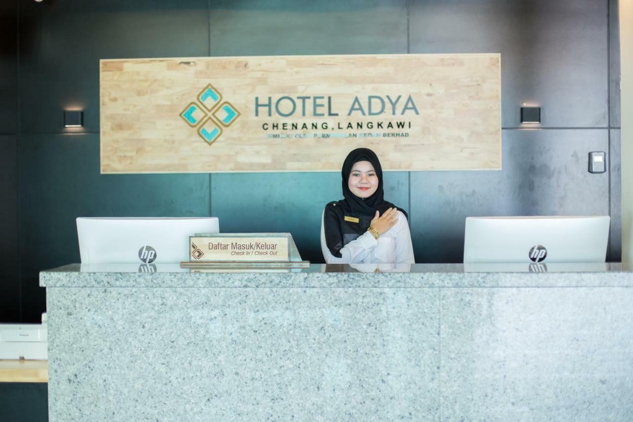 Hotel Adya Express Chenang Pantai Cenang  Exterior foto
